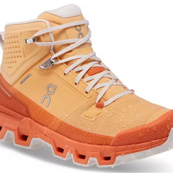 On Women's Cloudrock 2 Waterproof Hiking Boots - Picture 6 of 7